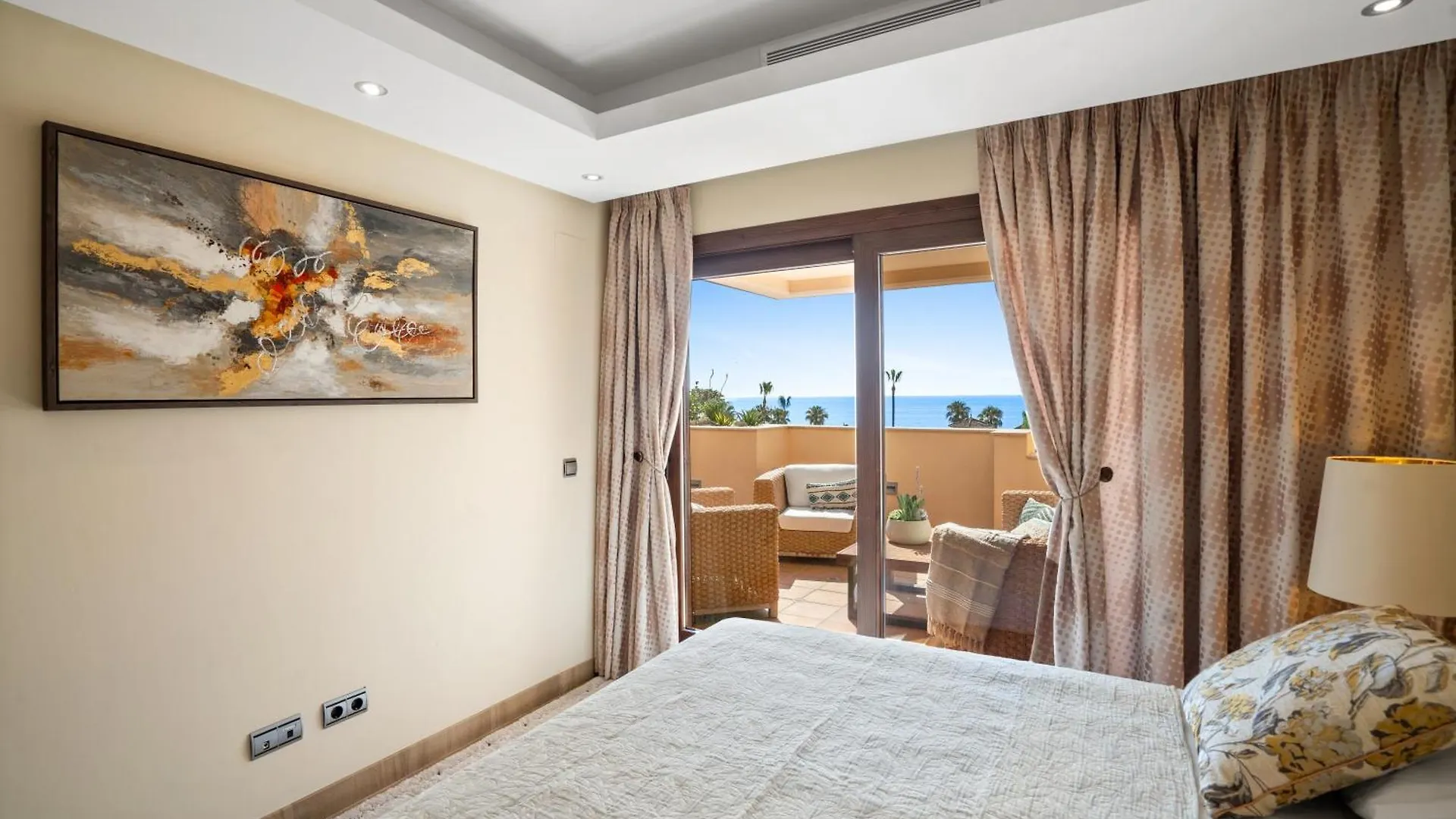 Bahia Boutique Apartments Estepona 0*,