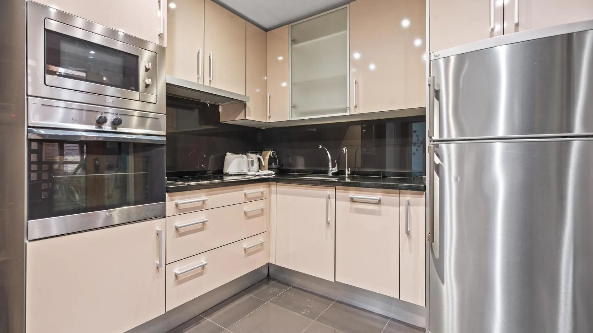 Bahia Boutique Apartments Estepona Spanien